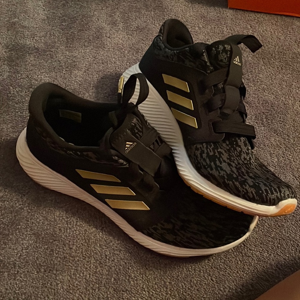 Adidas bounce edge lux running shoes